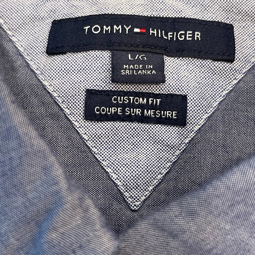 Tommy Hilfiger Ss Chambray Button Down - image 3